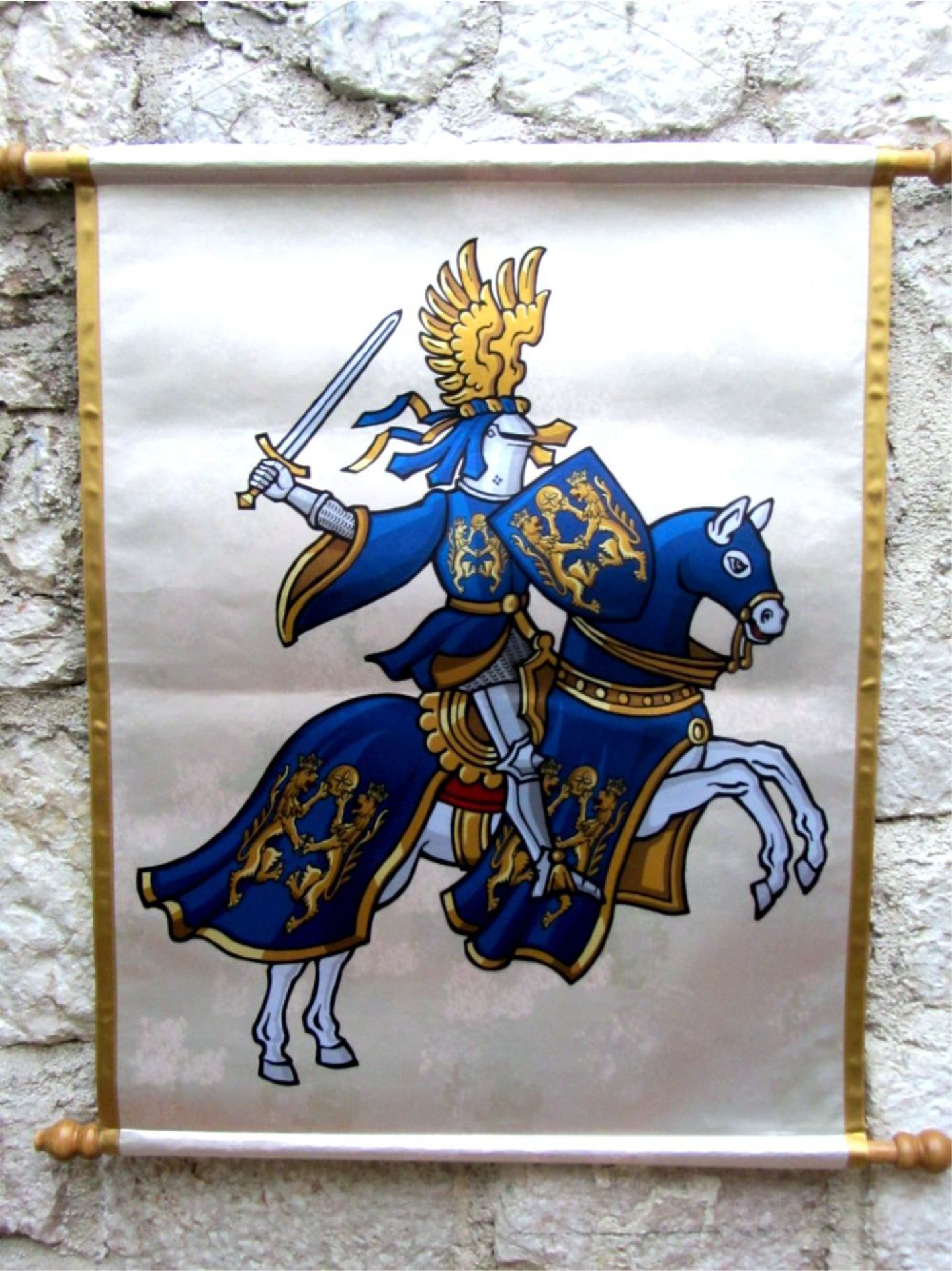 6-oruzje-i-heraldicki-rekviziti-9556643673.jpg